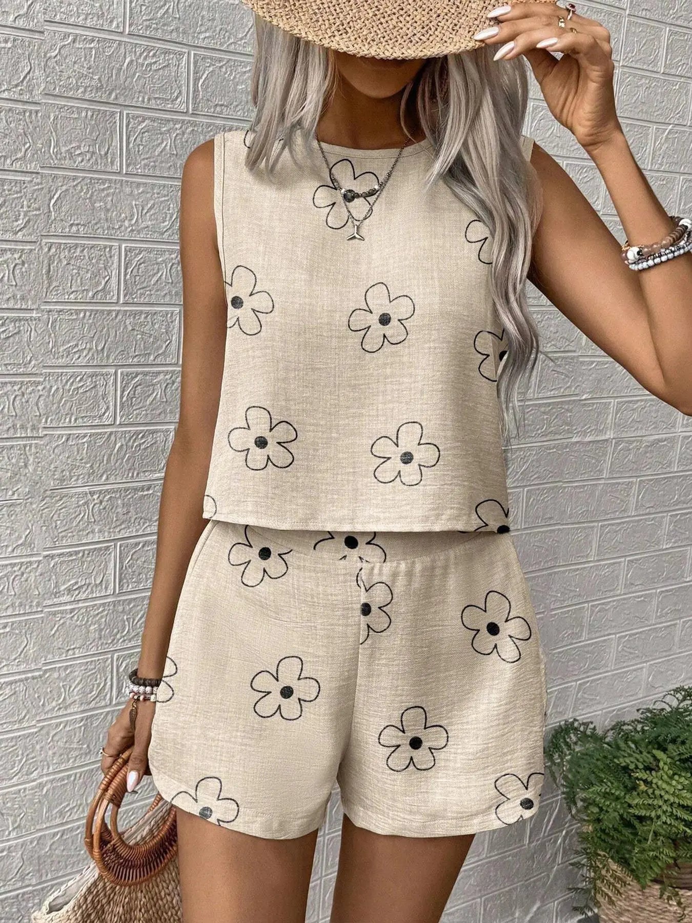 Two-Piece Set Women'S Floral Print Tank Top & Shorts, Casual Sleeveless round Neck Top & Shorts for Summer, Ladies Clothes for Daily Wear, Fitted, Womenswear, Summer Outfits Set